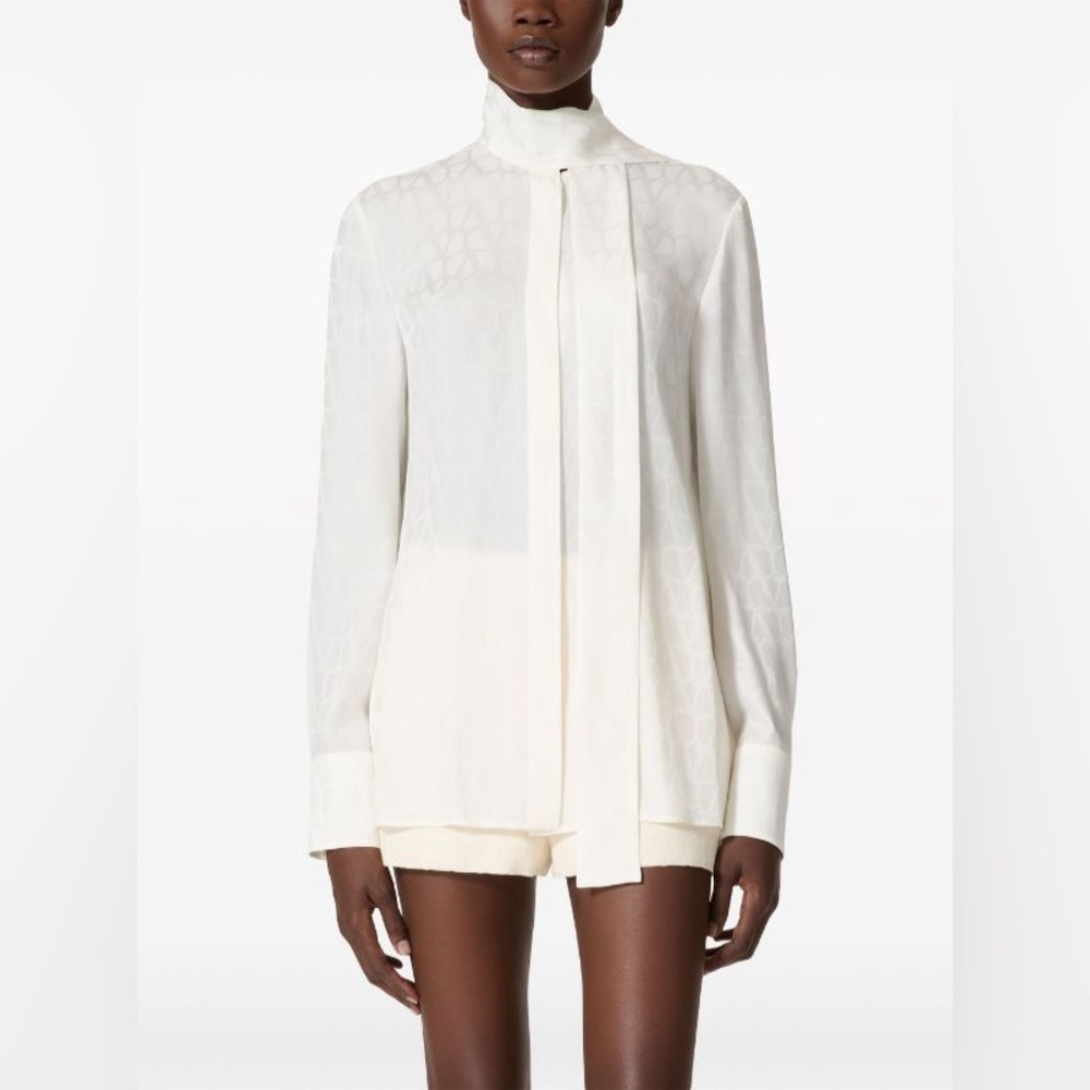 Valentino Toile Iconographe Silk Shirt, Cream, Size 44
